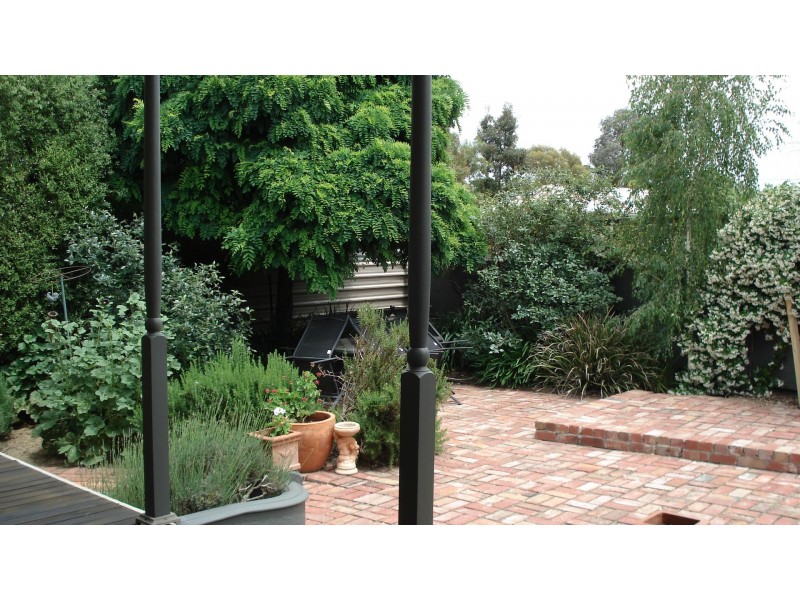 2 Burke Street, St Arnaud VIC 3478