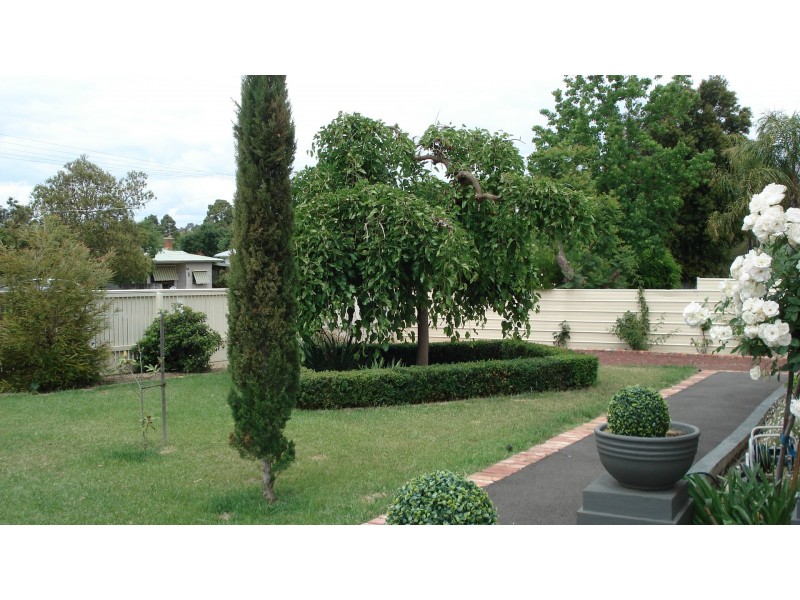 2 Burke Street, St Arnaud VIC 3478