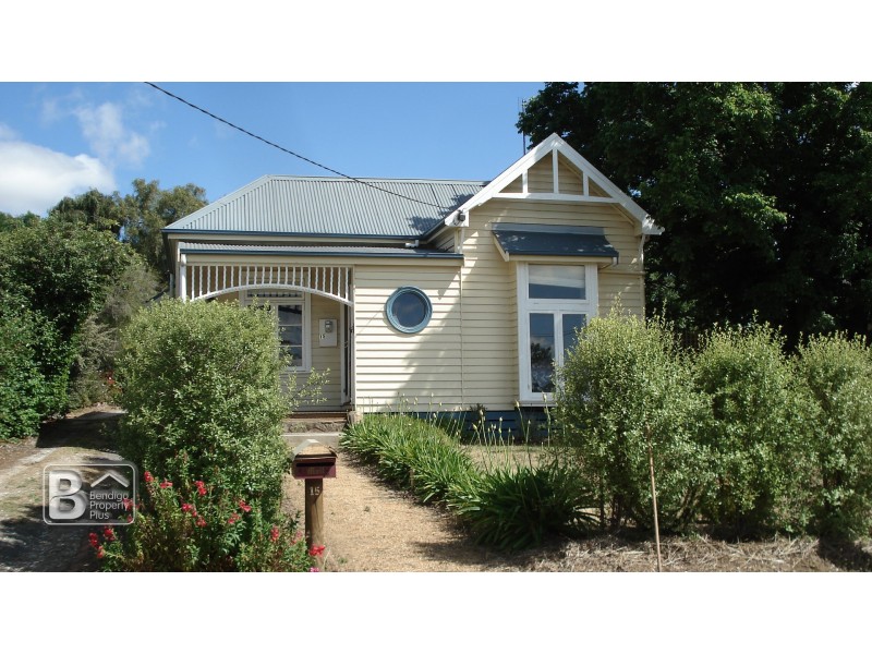 15 Barkly Street, Maryborough VIC 3465