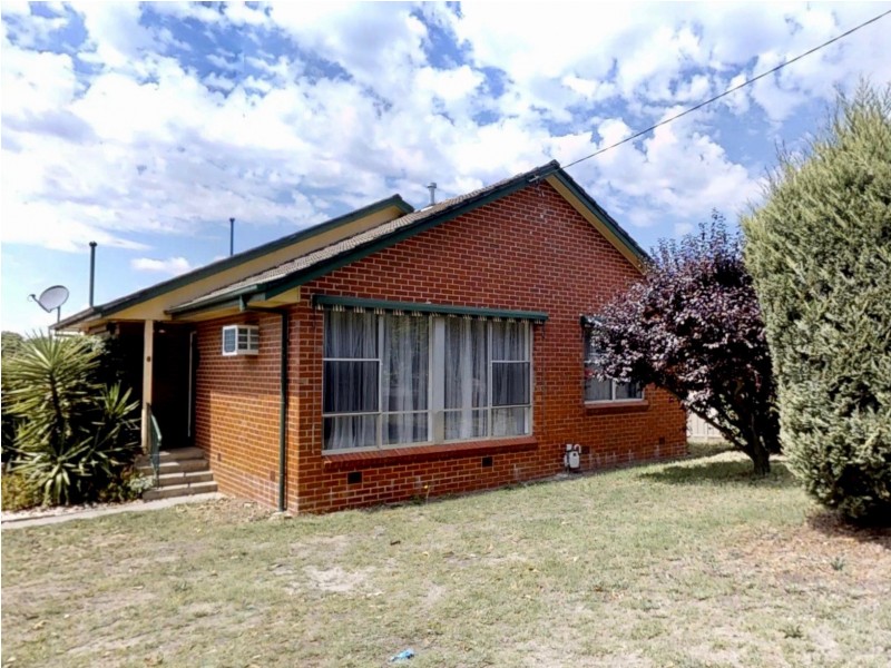 8 Fenton Street, Bendigo VIC 3550