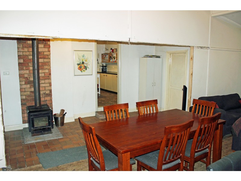 19 Moran Street, Long Gully VIC 3550