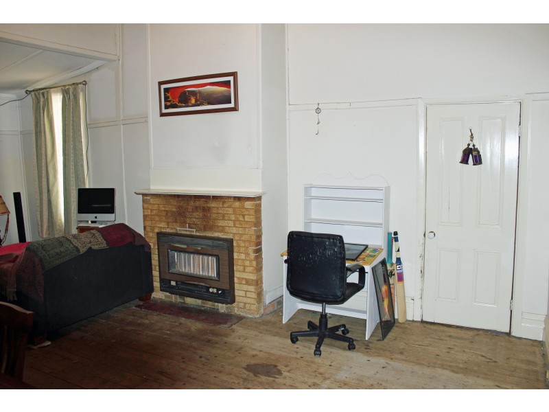 19 Moran Street, Long Gully VIC 3550