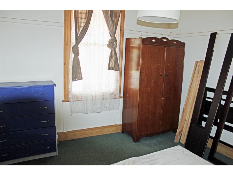 19 Moran Street, Long Gully VIC 3550