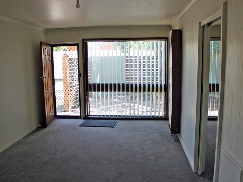 2/38 Lockwood Road, Kangaroo Flat VIC 3555