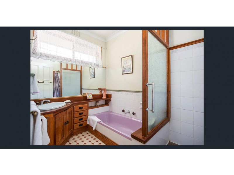 39 Short Street, Kangaroo Flat VIC 3555