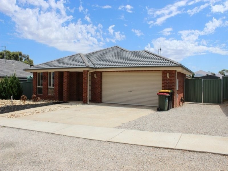 7 Belac Street, Maiden Gully VIC 3551