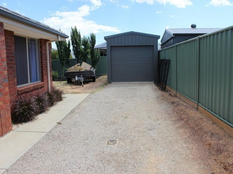 7 Belac Street, Maiden Gully VIC 3551