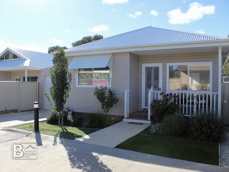 120/31 Furness Street, Kangaroo Flat VIC 3555