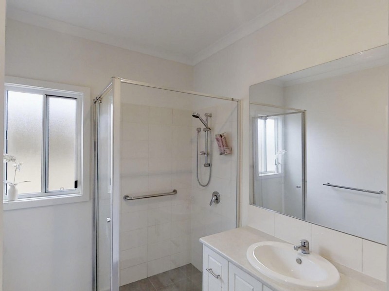 120/31 Furness Street, Kangaroo Flat VIC 3555