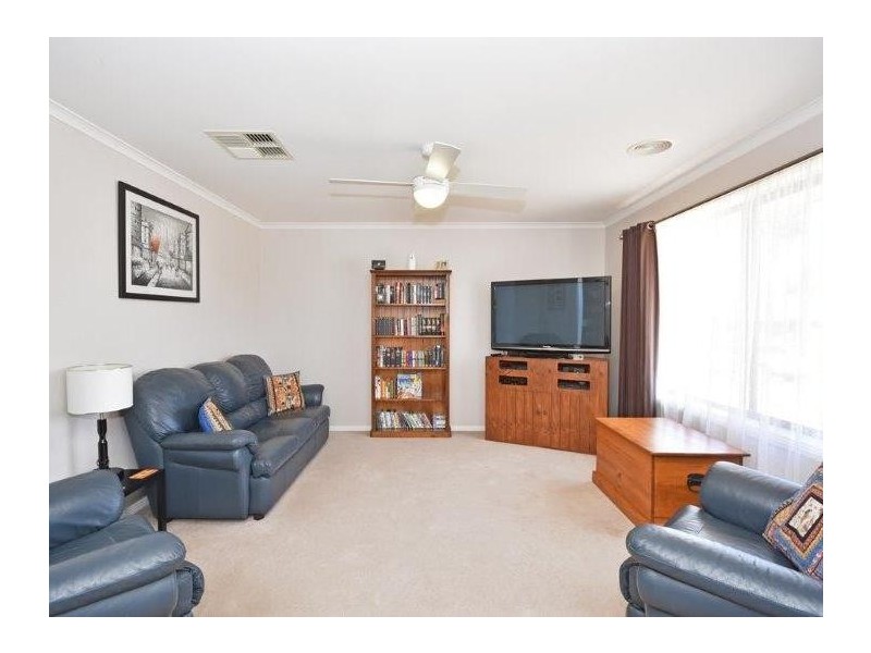 4 Belac Street, Maiden Gully VIC 3551