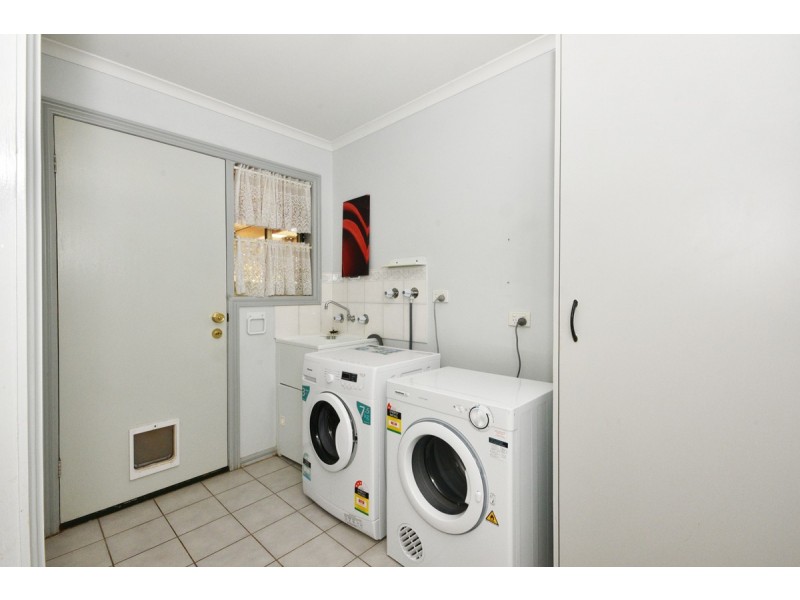 9/18 Lowe Street, Kangaroo Flat VIC 3555