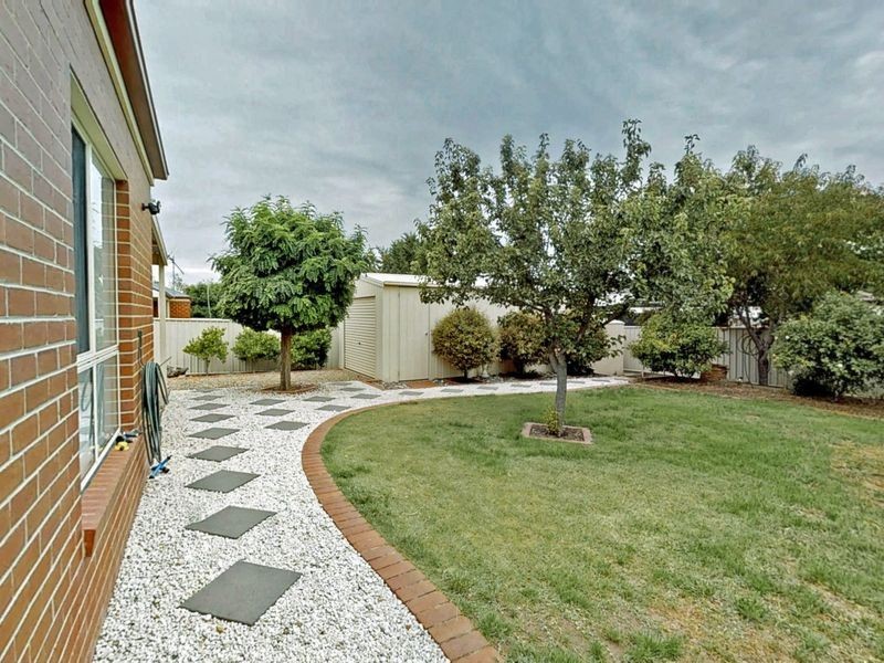 65 Arthurs Crescent, Strathfieldsaye VIC 3551