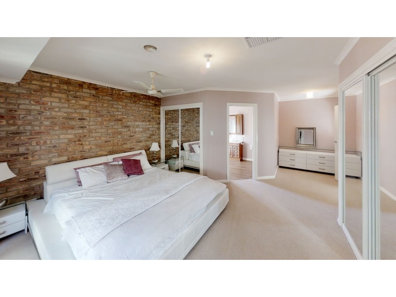 6 Edmund Court, Kangaroo Flat VIC 3555