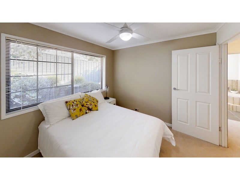 6 Edmund Court, Kangaroo Flat VIC 3555