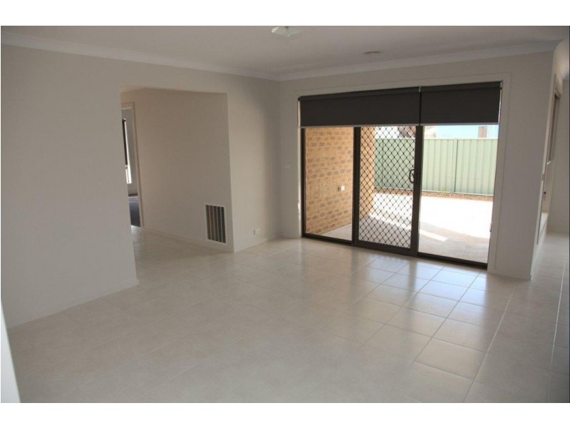 142 Ironstone Road, Ascot VIC 3551