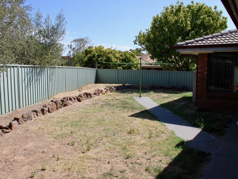 2/10 Keogh Drive, Spring Gully VIC 3550