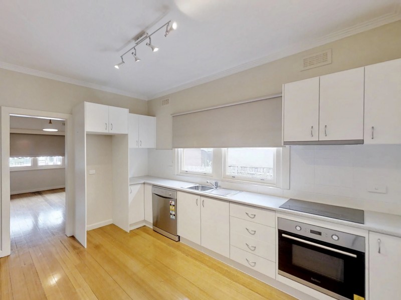 315 High Street, Kangaroo Flat VIC 3555