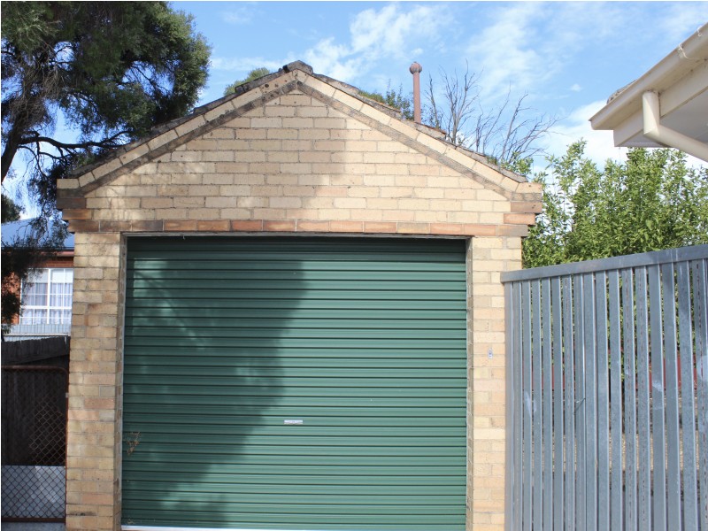 315 High Street, Kangaroo Flat VIC 3555