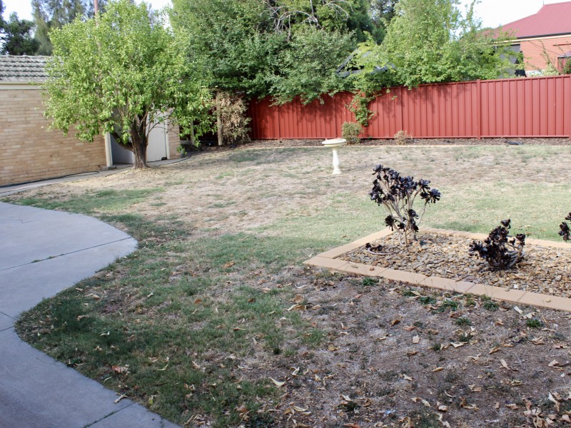 315 High Street, Kangaroo Flat VIC 3555