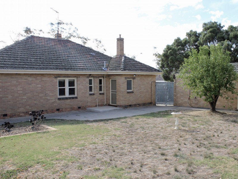 315 High Street, Kangaroo Flat VIC 3555