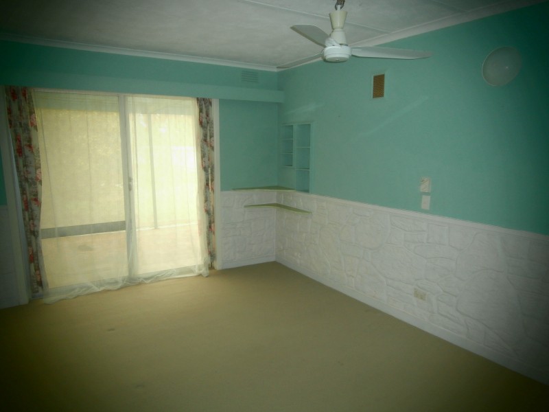 8 Fanning Street, Charlton VIC 3525