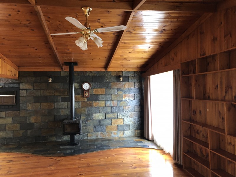 8 Fanning Street, Charlton VIC 3525