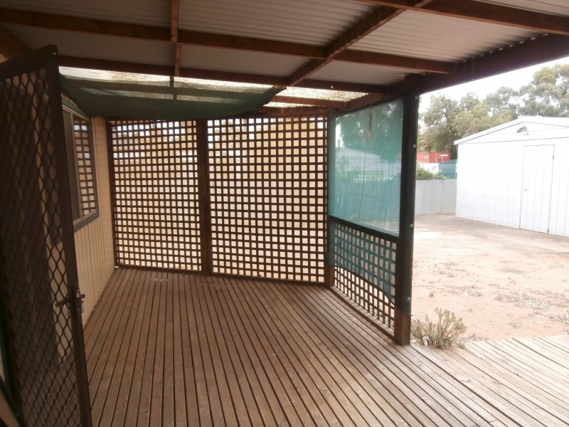 8 Fanning Street, Charlton VIC 3525