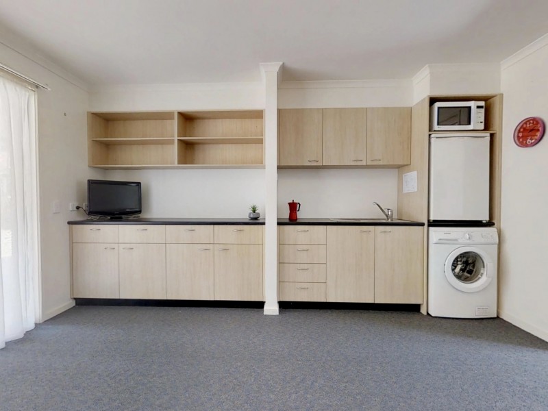 387 High Street, Kangaroo Flat VIC 3555