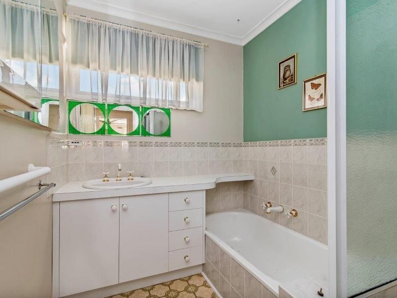 21 Sterry Street, Golden Square VIC 3555