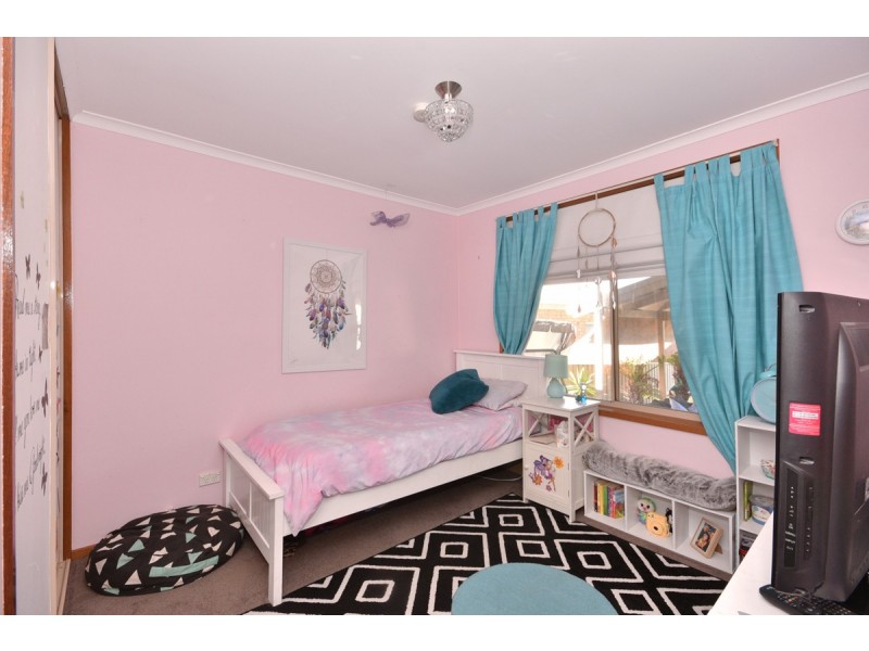 22 Lukin Crescent, Kangaroo Flat VIC 3555