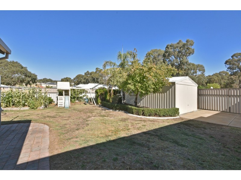 22 Lukin Crescent, Kangaroo Flat VIC 3555