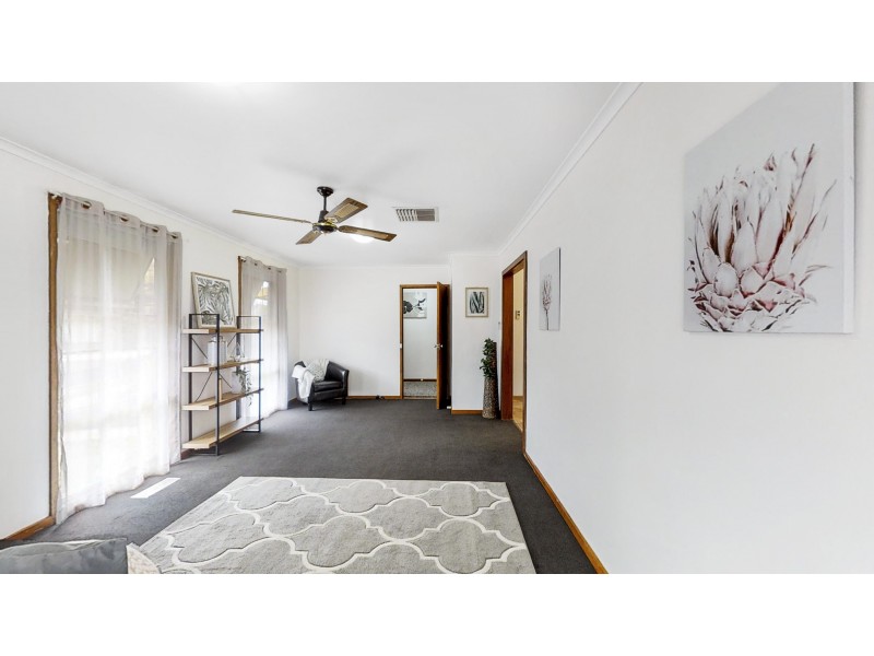 1 Roy Court, California Gully VIC 3556