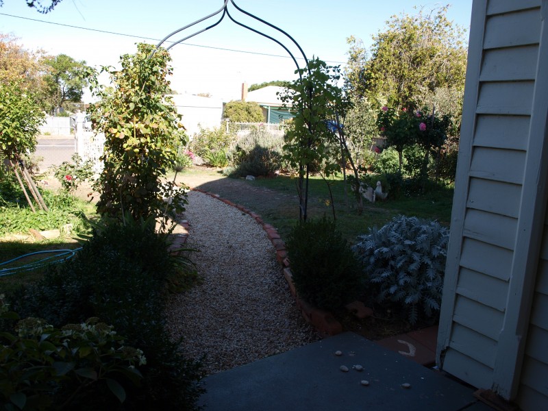 58 Alma Street, St Arnaud VIC 3478