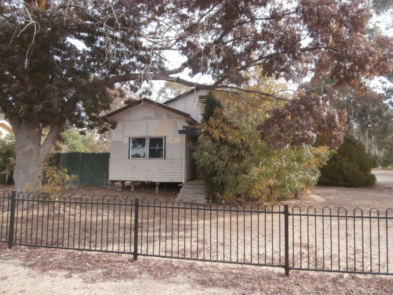 74 Wilson Street, Wedderburn VIC 3518