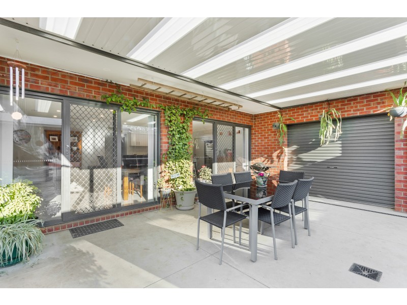 16 Carloway Street, Mckenzie Hill VIC 3451