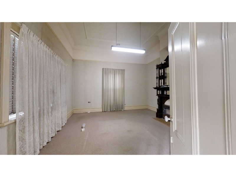 84 High Street, Kangaroo Flat VIC 3555