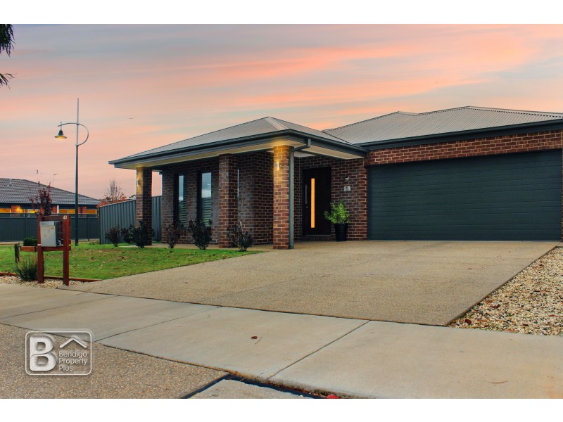 40 Greenfield Drive, Epsom VIC 3551