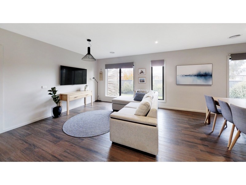 40 Greenfield Drive, Epsom VIC 3551