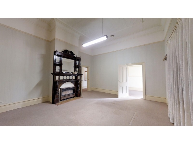 84 High Street, Kangaroo Flat VIC 3555