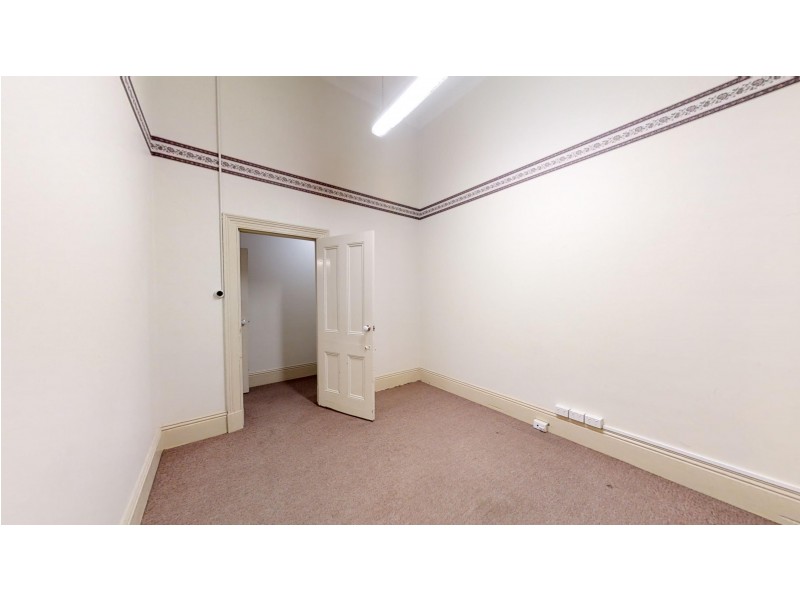 84 High Street, Kangaroo Flat VIC 3555