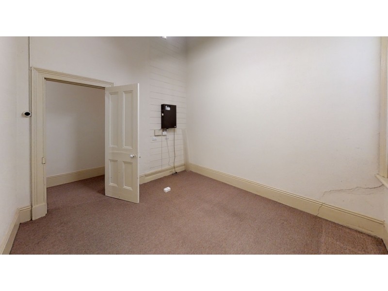 84 High Street, Kangaroo Flat VIC 3555