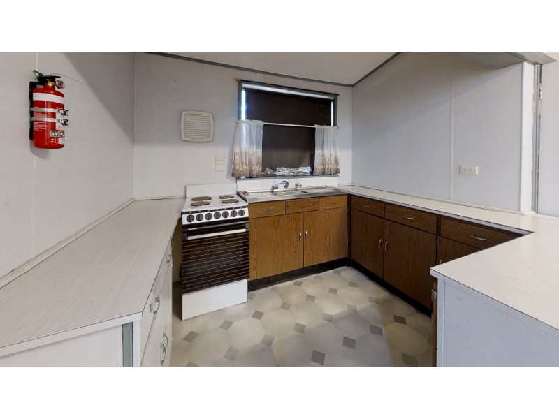 84 High Street, Kangaroo Flat VIC 3555