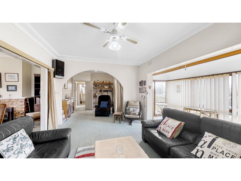 1 Pilcher Street, Strathdale VIC 3550