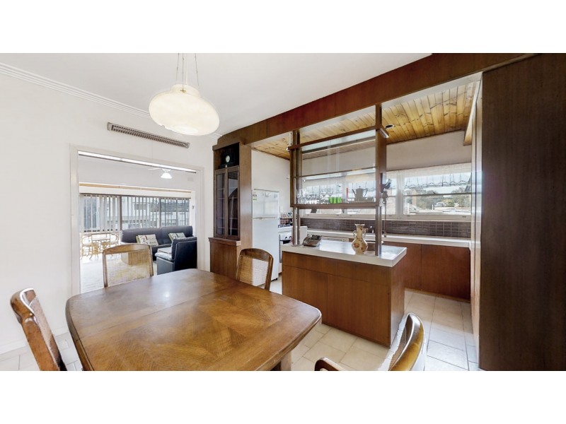 1 Pilcher Street, Strathdale VIC 3550