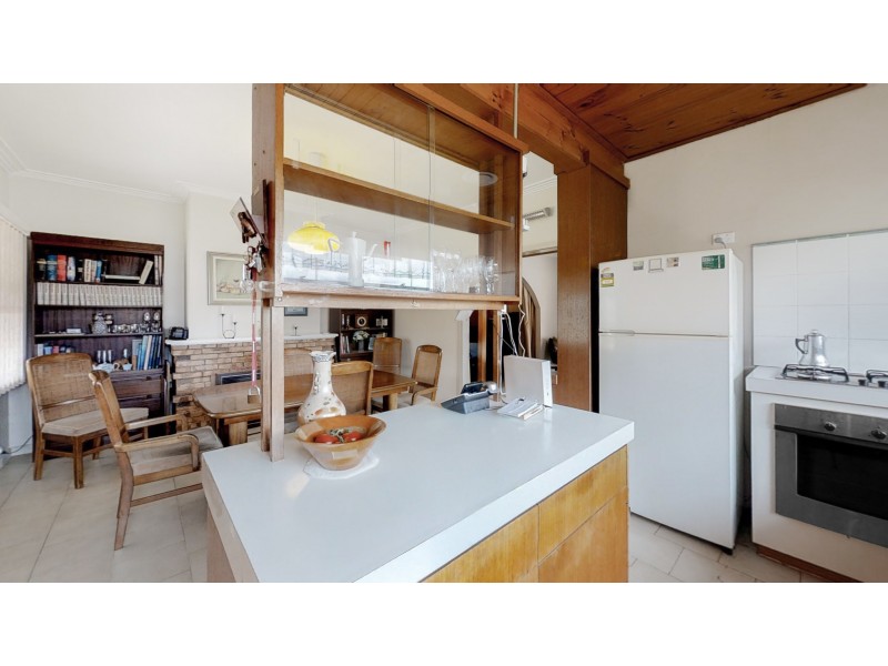 1 Pilcher Street, Strathdale VIC 3550