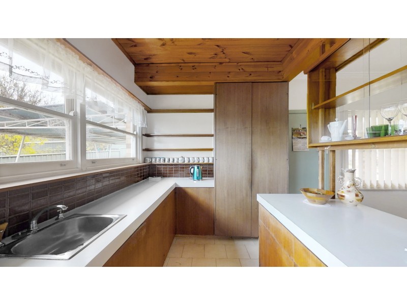 1 Pilcher Street, Strathdale VIC 3550