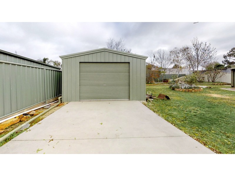 1 Pilcher Street, Strathdale VIC 3550