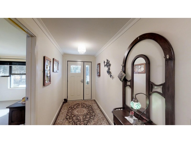 24 Inverness Drive, Junortoun VIC 3551