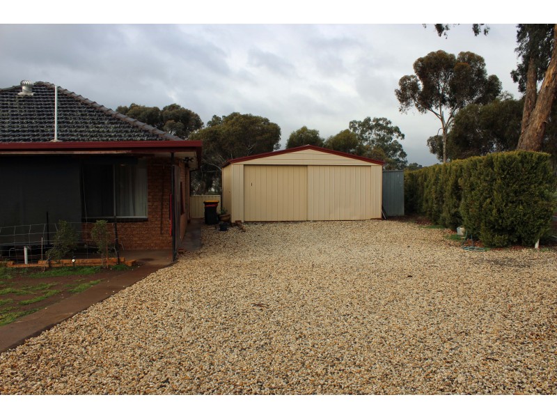 26 Broodie Street, Heathcote VIC 3523