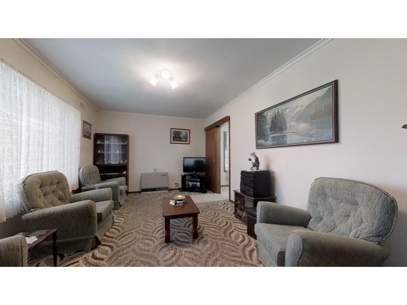 1 Waugh Street, Kangaroo Flat VIC 3555